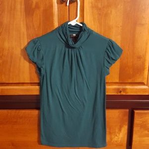 Short sleeve turtleneck shirt